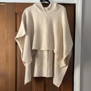 Look by m New York anthropologie cozy hi lo hopded poncho one size worn twice!